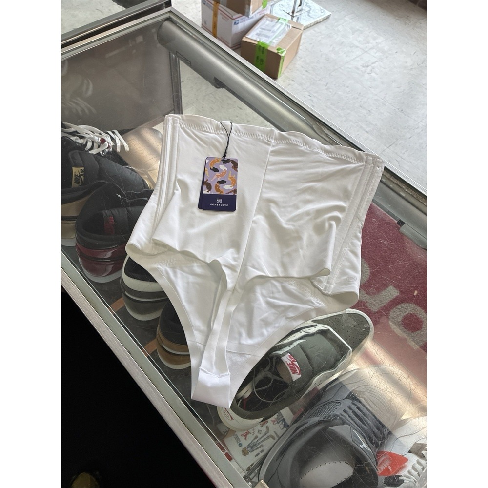NWT Honey Love Superpower Thong SZ SM  White Seamless Shapewear Sculpting